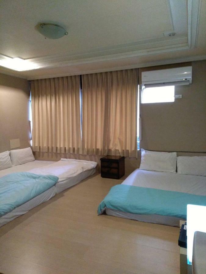 Hua Bin Hotel Yilan Dış mekan fotoğraf